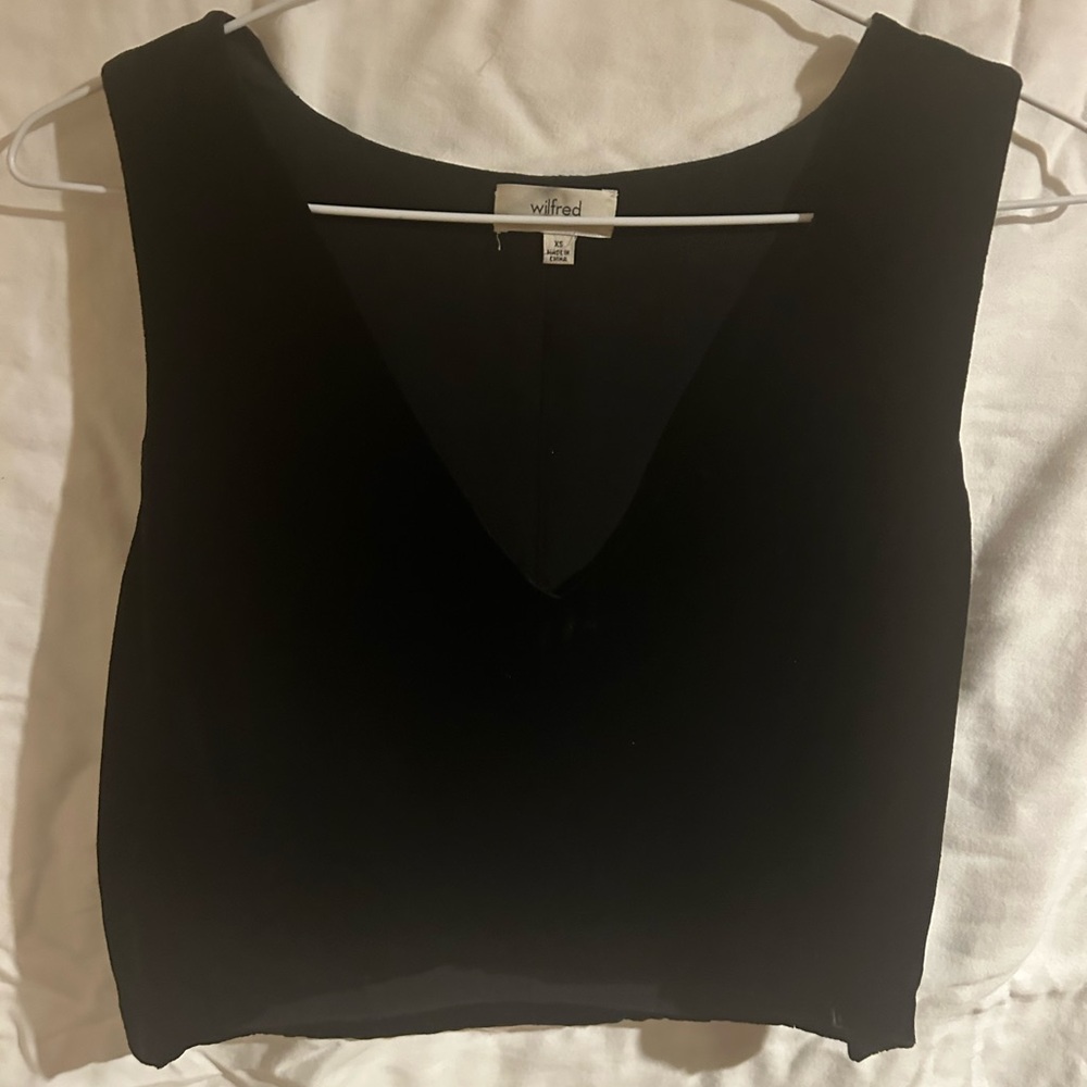 Wilfred black velvety crop top